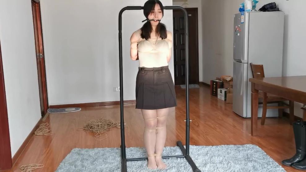 Eccie Chinese Bondage - Innocent Girls Bondage Trainning Peluda