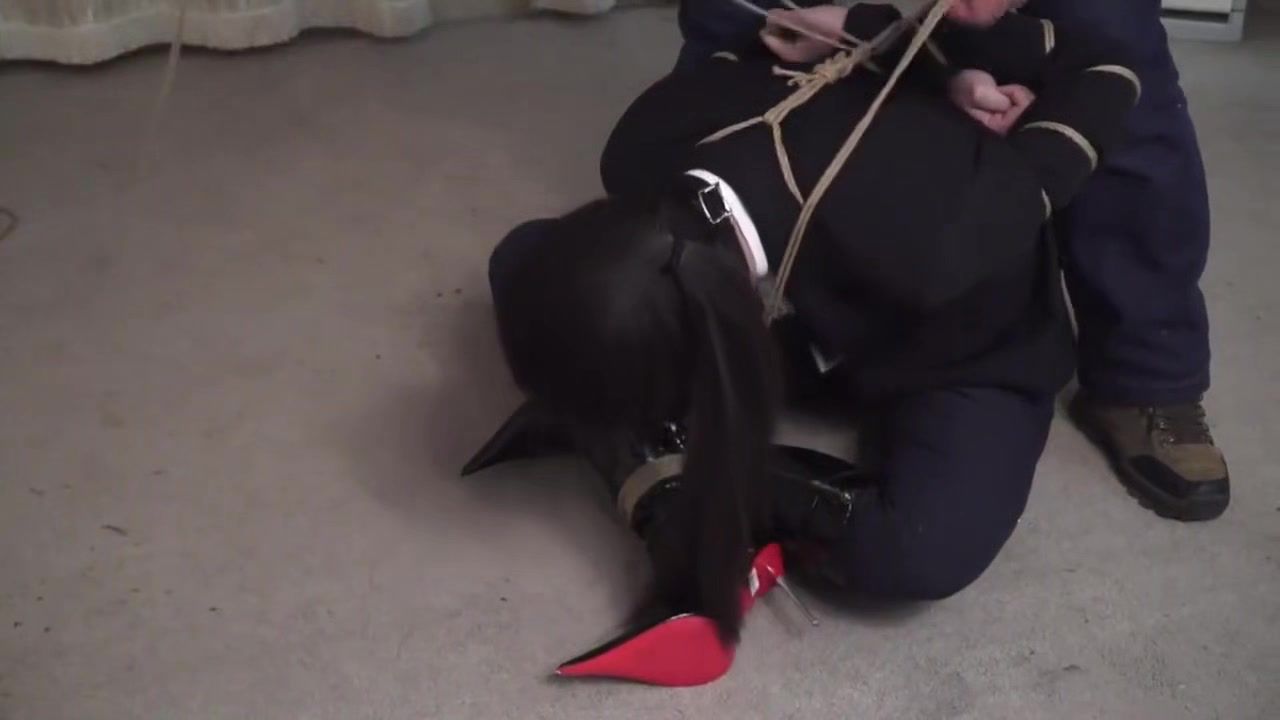 Pissing Chinese Girl Bound In Boots Sixtynine - 1