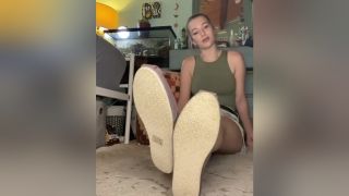 New Amateur Removes Her Shoes And Reveals Her Phenomenal Feet Strange