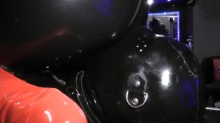 Stripper Face Sitting Latex Domme Amatuer