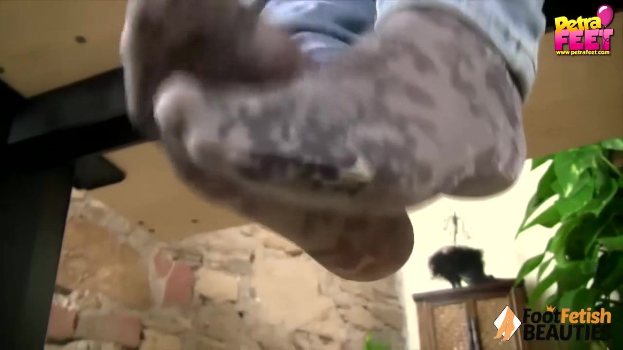 Bibi Jones Incredible Beauty Dangling Her Shoe And Revealing Her Perfect Feet In Solo Scene Sucking Cock - 1