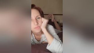 3Rat Amateur Redhead Slut Showing Her Feet And Arches In Bed Home Alone Bath