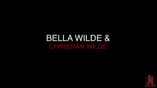 Milfzr Christian Wilde And Bella Wilde In The Wildes: The Tables Are Turned Consolo