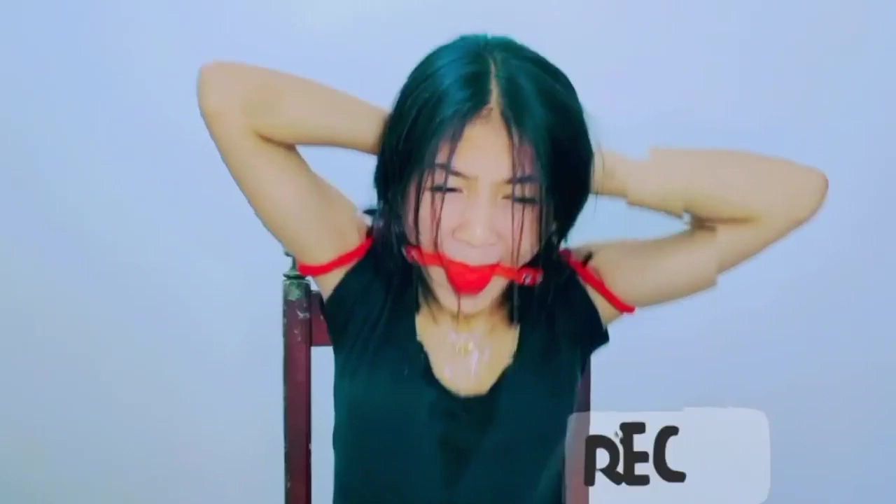 Glamour Porn Indonesian Girl Drooling cFake