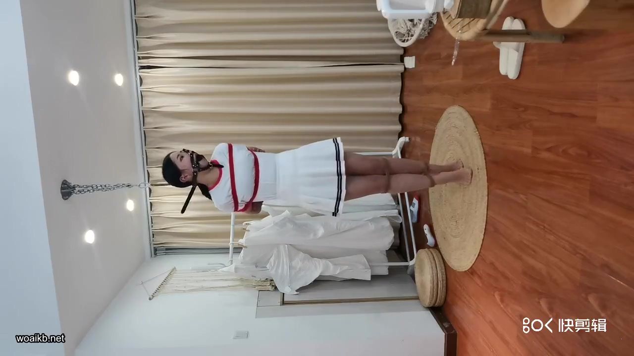 Peeing Asian Beauty Bondage Emo - 1
