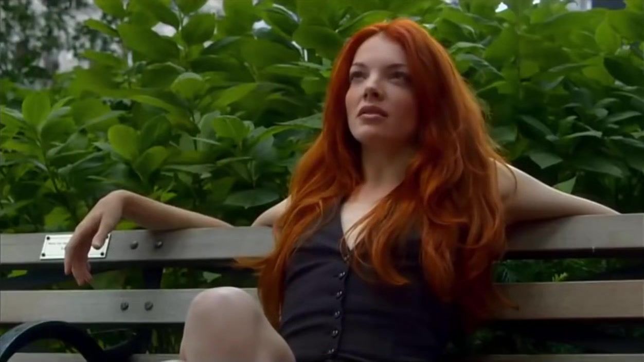 Perra Movie Scene Of Redhead Babe Getting Her Feet Massaged In Public Big Dick