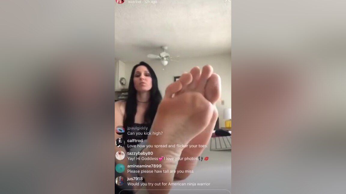 Love Making Live Instagram Solo Foot Fetish Action With Sexy Amateur Brunette Slave - 1