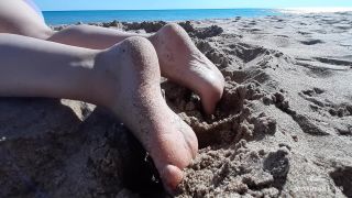 Muscles Sexy Barefoot Soles And Toes Teasing On The Sea Beach Doctor