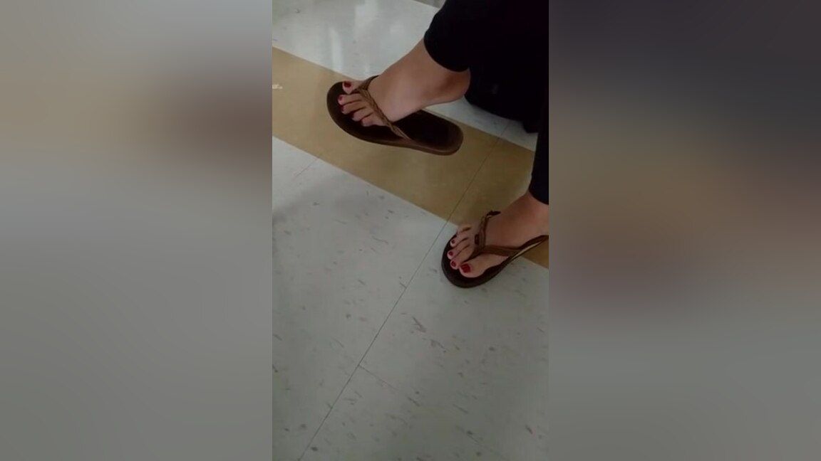 Students Amateur Lady Didnt Notice I Filmed Her Sexy Feet In Flip Flops Threeway