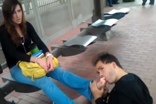 Sexier Toes Getting Sucked At Public Bus Station In Dallas Texas xVideos