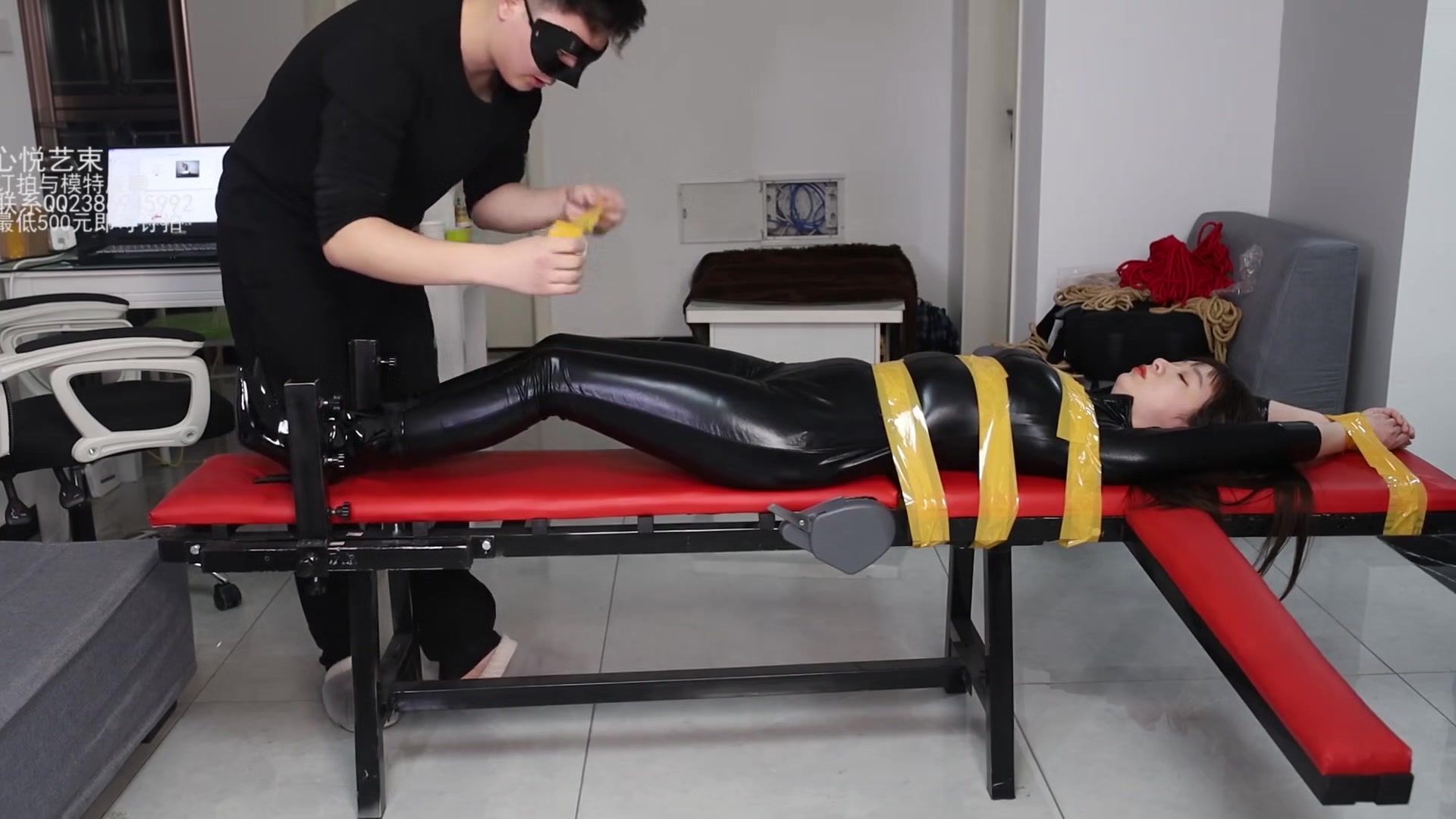 Comedor Asian Latex Catsuit Table Tape Bondage Cheating - 1