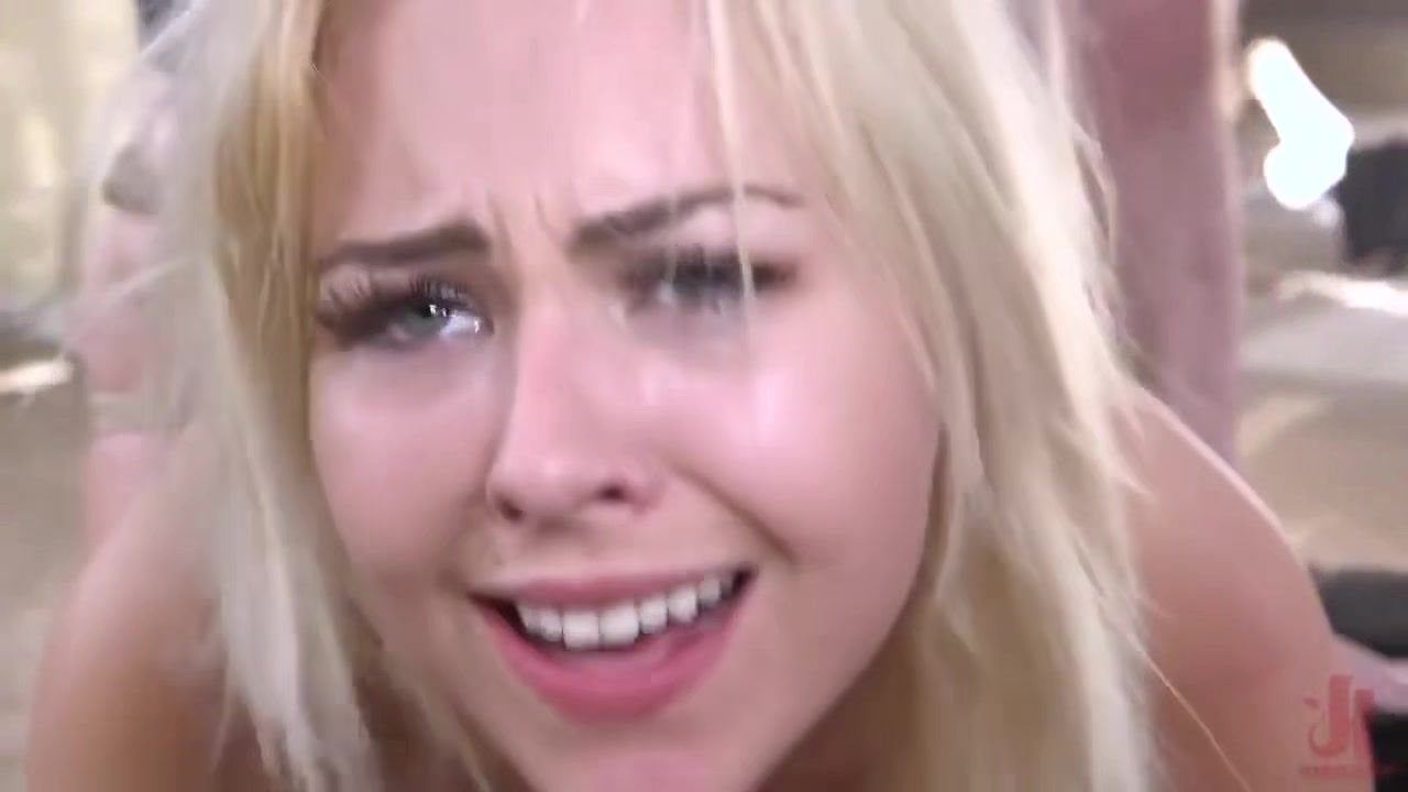 Fucking Blonde Milf Has Its Uses Pornos