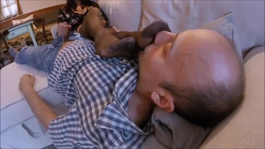 Gozada Old Man Getting A Nice Handjob While Sniffing Busty Womans Feet On The Sofa Spanking