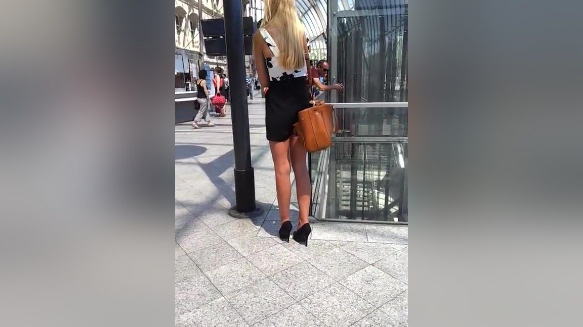 FreeAnalToons Attractive Teen In High Heels Showing Her Sexy Voyeur Feet In Public Passion-HD