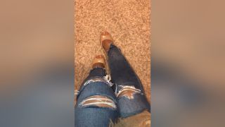 Doctor Sophisticated Amateur Woman Wearing Sexy Jeans And High Heel Shoes Gay Doctor