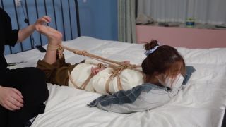 Bizarre The Girl Try Tied Up BootyFix