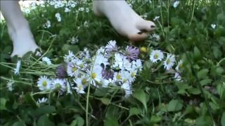 XCafe Tiny Dirty Feet Crush Flowers And Grass Teasing