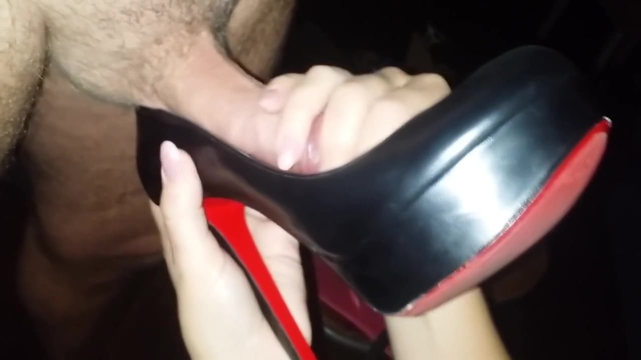 Lily Carter She Makes Cum Into Her Christian Louboutin Heels xMissy