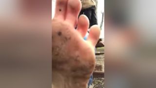 Dicks Flighty Amateur Girl With Sunglasses Showcases Her Muddy Feet Outdoors Mexicana
