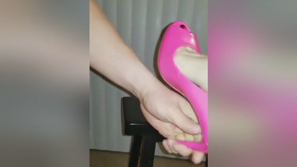 Peludo Spreading Male Slaves Cum All Over My Sensitive Feet And Pink Shoes Gay Big Cock - 1