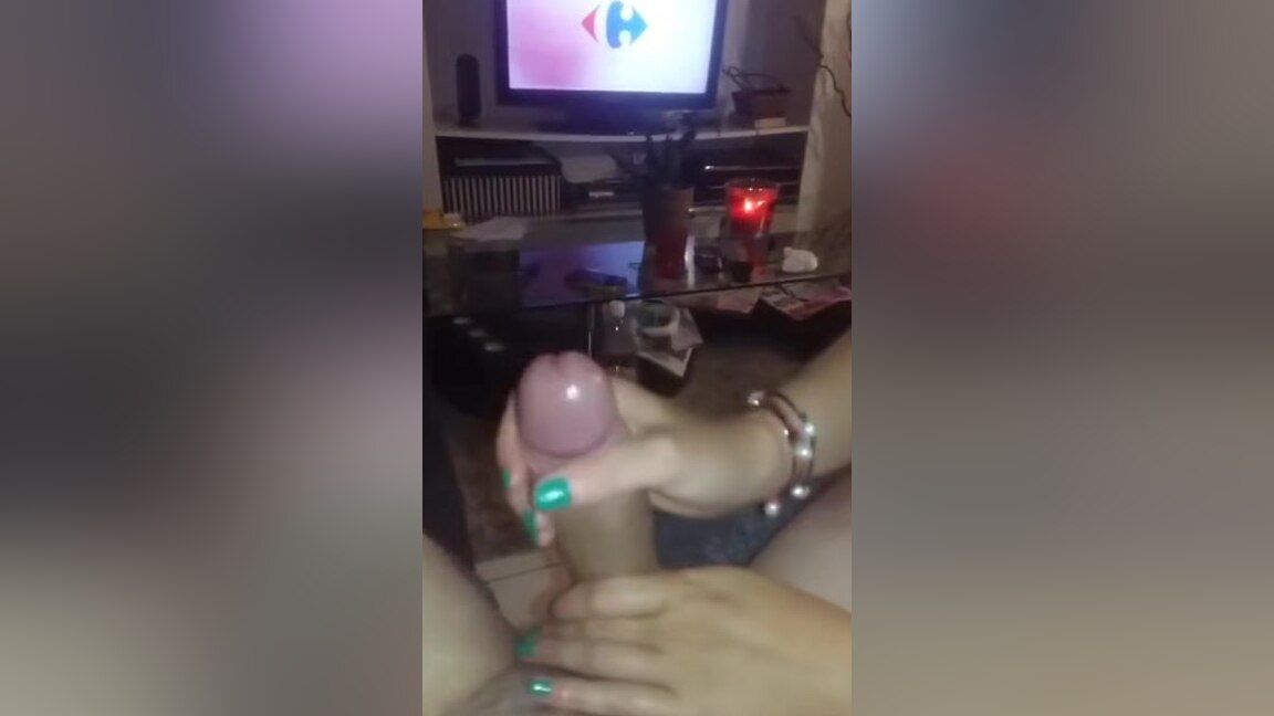 YesPornPlease Receiving A Handjob And Footjob While Watching A Tv Dream Of Every Man Suck