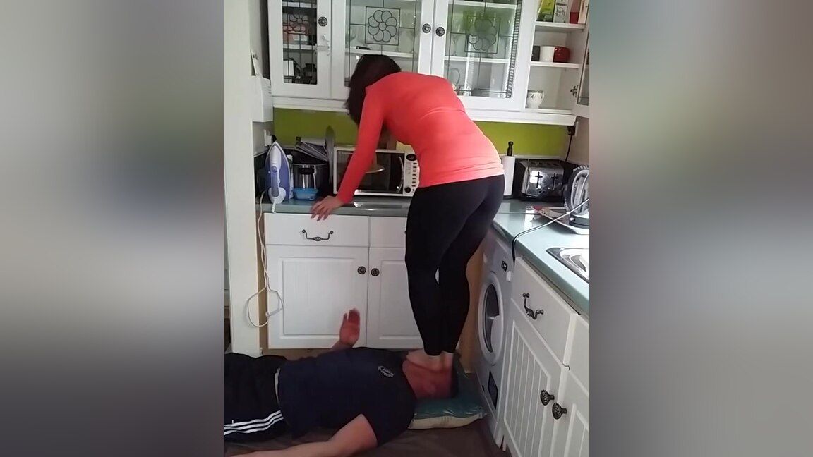 Family Porn Amateur Housewife Slapping Her Mans Face With Her Feet In The Kitchen Exhib