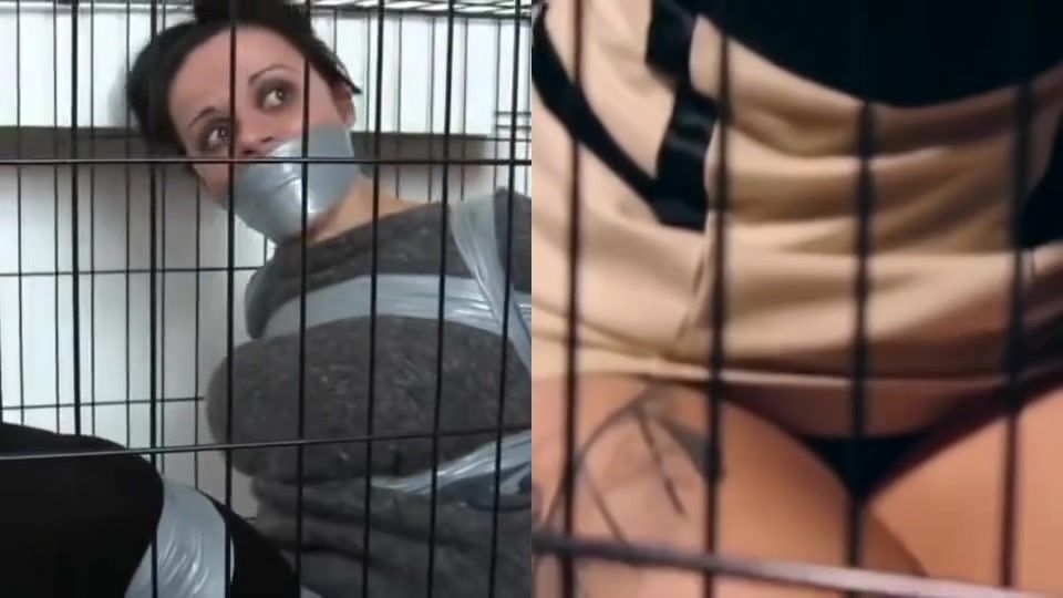 Submissive Dog-cage Drama Shesafreak