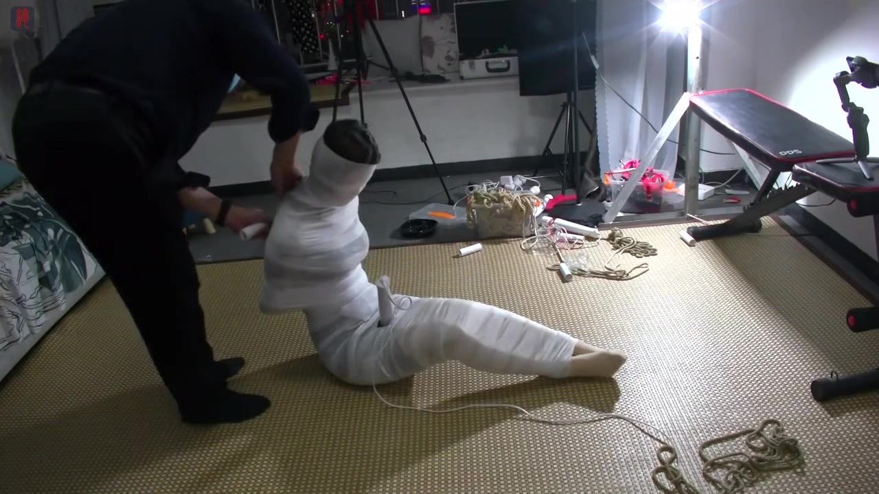 Gayemo Asian Mummification With Vibrator ThePhoenixForum