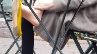 ThisVid Lovely Brunette Dangling Her Yellow Candid Ballerina Shoes In Public Cogiendo