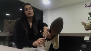 Ecuador Hot Brazilian Secretary Strips At The Office And Wiggles Her Delicious Toes Submissive