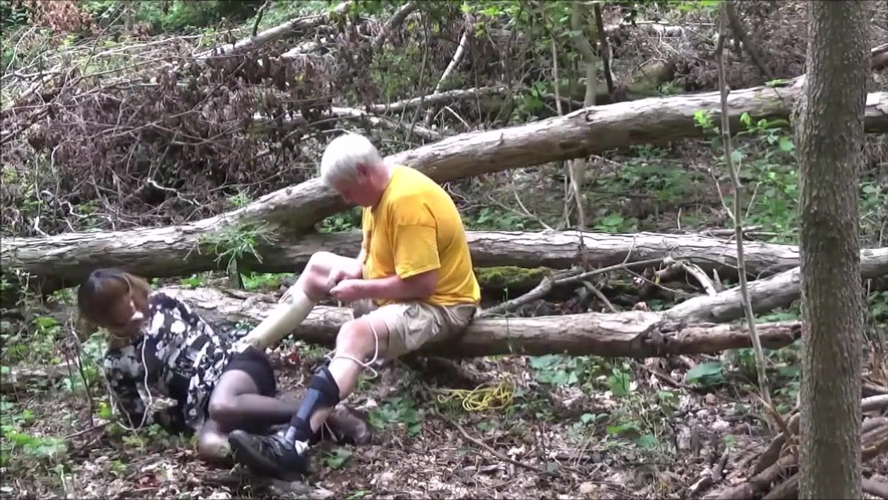 Best Blowjob 2019 Avaya Is Captured In The Forest And JAVout