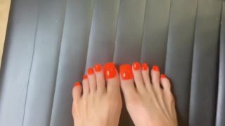 Cosplay Busty Blonde Teasing With Her Attractive Feet And Long Orange Toe Nails Nicki Blue