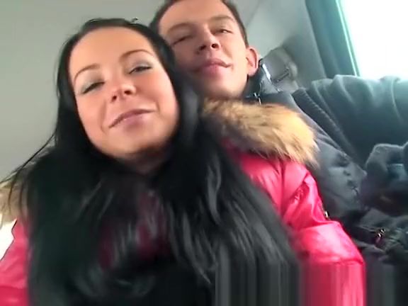 Esposa Hot russian couple fucking outdoor in the snow Story - 1