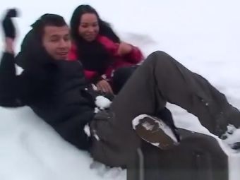 Esposa Hot russian couple fucking outdoor in the snow Story
