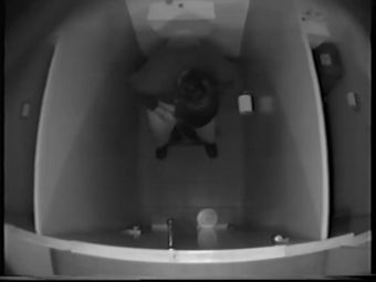 Perra Voyeur toilet scenes with female spied from the above 91Porn