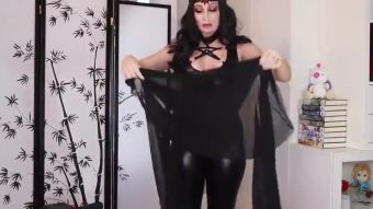 xVideos Halloween Try-On Haul Perrito