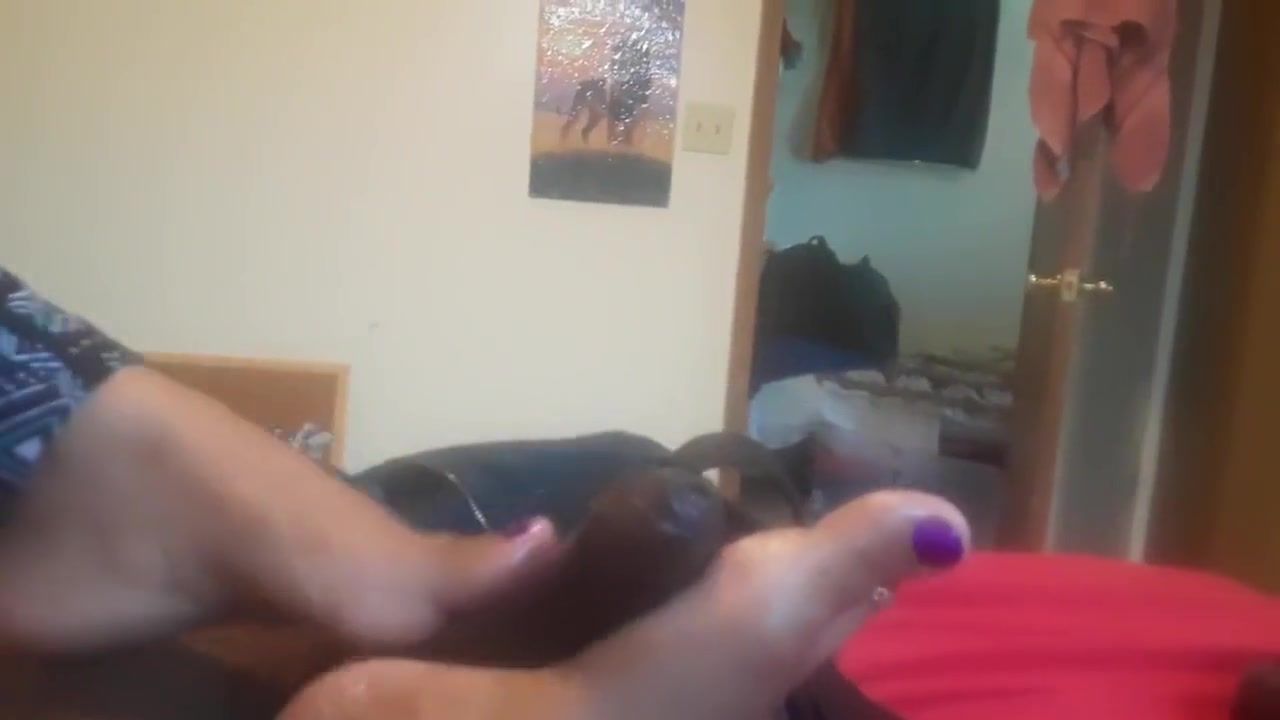 Step Mom Oily Footjob With Perfect Technique Gay Blowjob - 1
