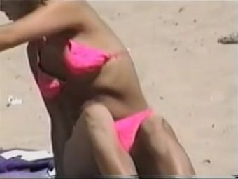 Ghetto Candid bikini downblouse was spied on the sunny beach 05zt Rimjob
