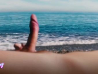 Porn TEENAGER HANDJOB ON A PUBLIC BEACH. PUBLIC, EXHIBITIONISM Spank