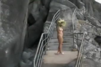 Hood walking undressed on the stairways outside GayAnime
