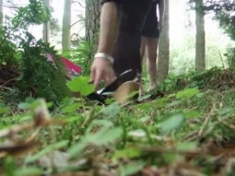 Amateur Porno Italian drilled by voyeur dude in forest...