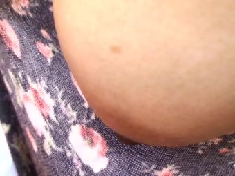 Jav Adorable babe gets a downblouse vid done by a voyeur...