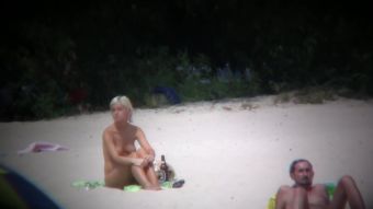 Rough Fuck Nudists are having some good time on the beach today HDZog