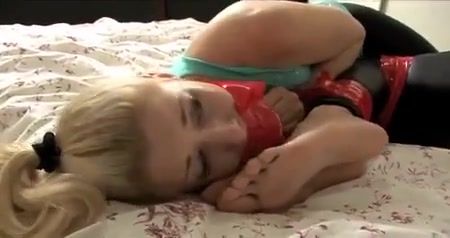 English foot to mouth gagged Teen Fuck